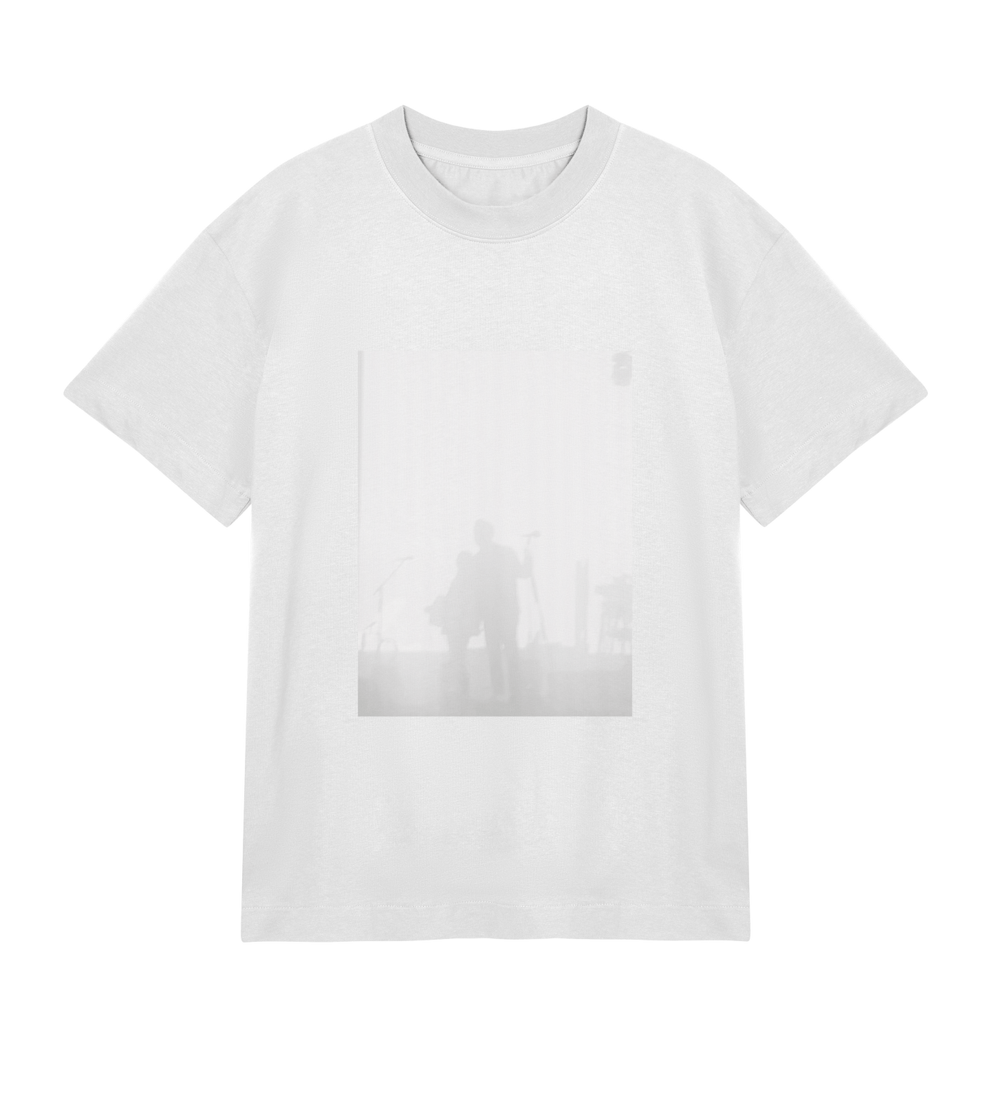 The stage - Oversized tee – konstnärligt tryck från RealRareDesign
